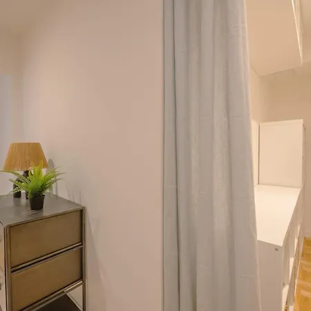 Nature Duplex Mont Blanc View Sleeps 6 - Happy * Chamonix