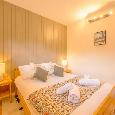 Nature Duplex Mont Blanc View Sleeps 6 - Happy * Chamonix